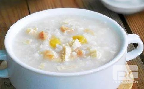 山西肛泰肛肠医院：胃炎的症状有哪些？胃炎吃什么东西好