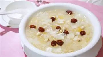 山西肛泰肛肠医院：胃溃疡吃什么食物好？这5类食物要常吃